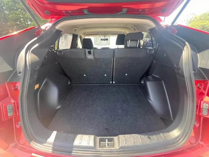2018 Mitsubishi Eclipse Cross - Image 8 of 13