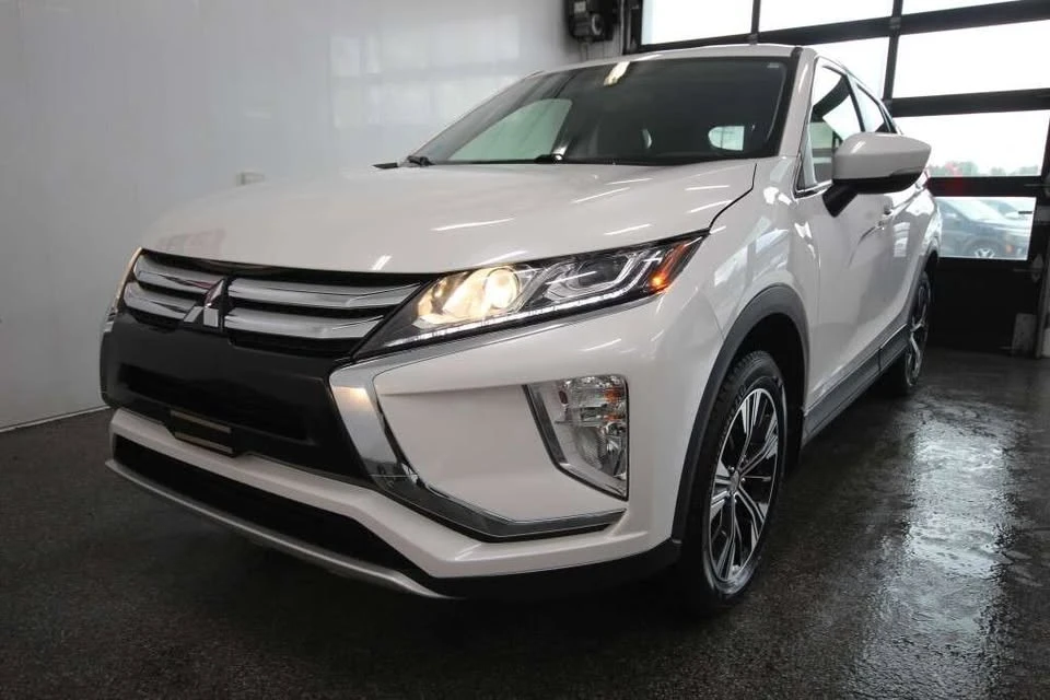 2018 Mitsubishi Eclipse Cross - Image 5 of 15