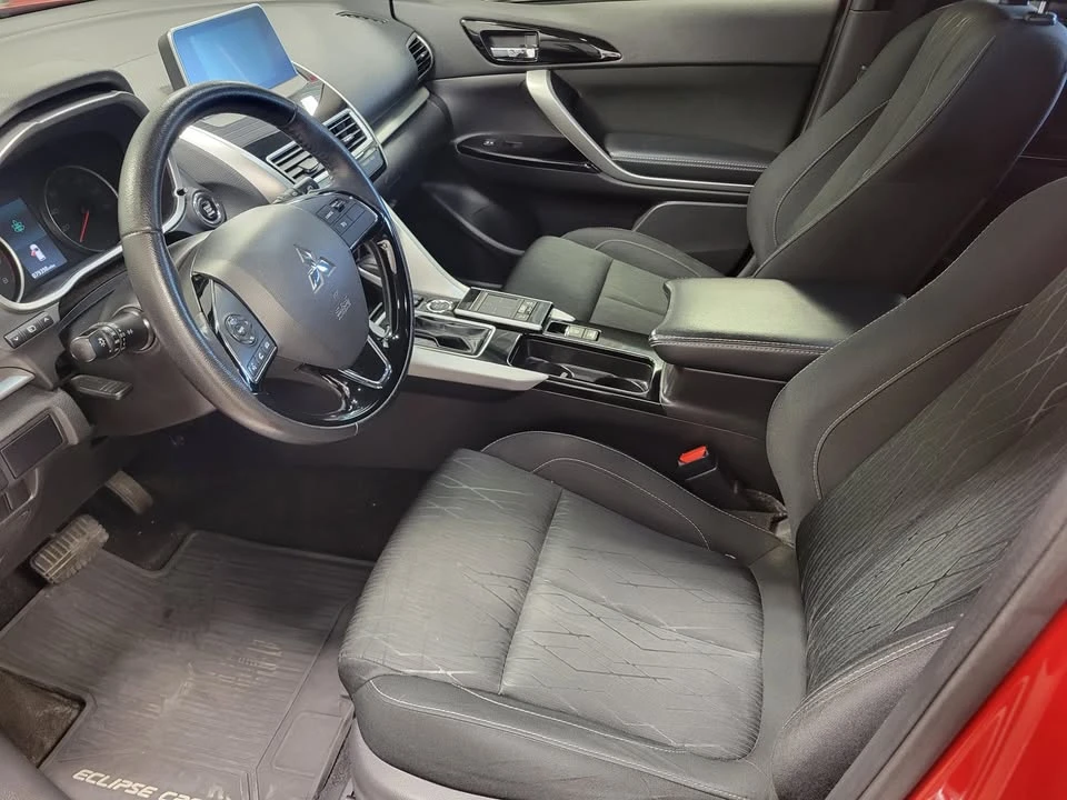 2018 Mitsubishi Eclipse Cross - Image 11 of 17