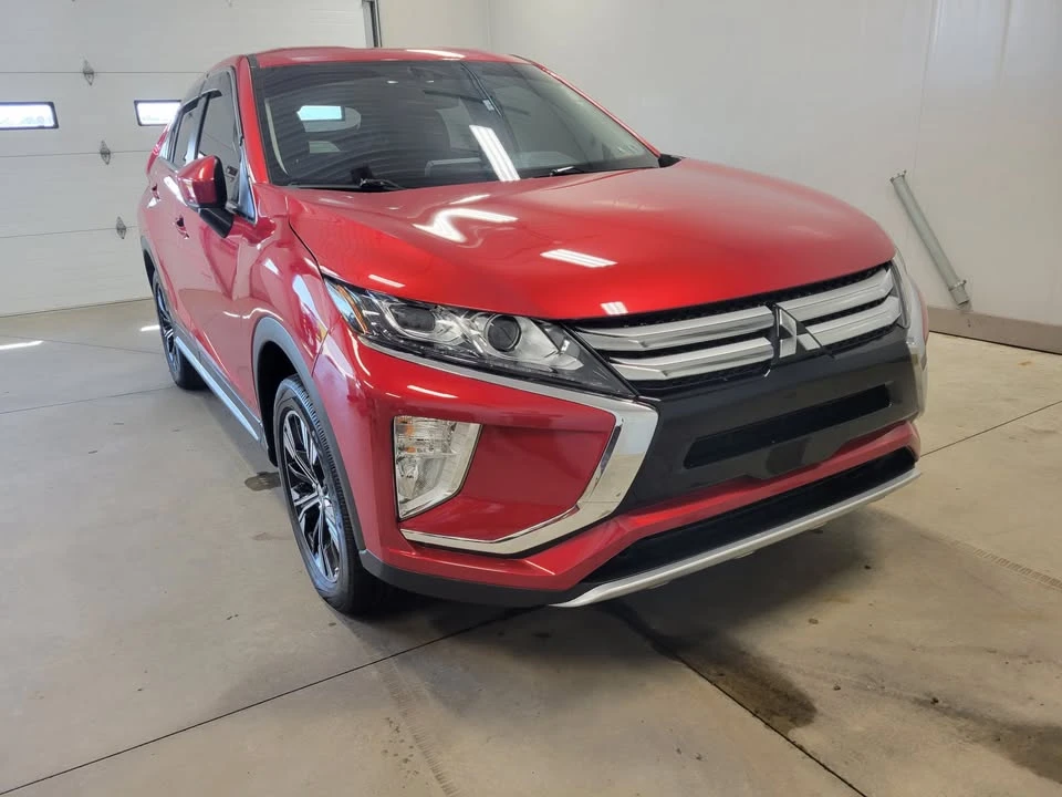 2018 Mitsubishi Eclipse Cross - Image 10 of 17
