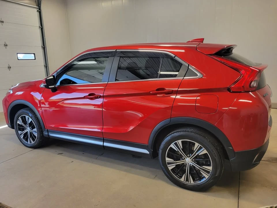 2018 Mitsubishi Eclipse Cross - Image 3 of 17