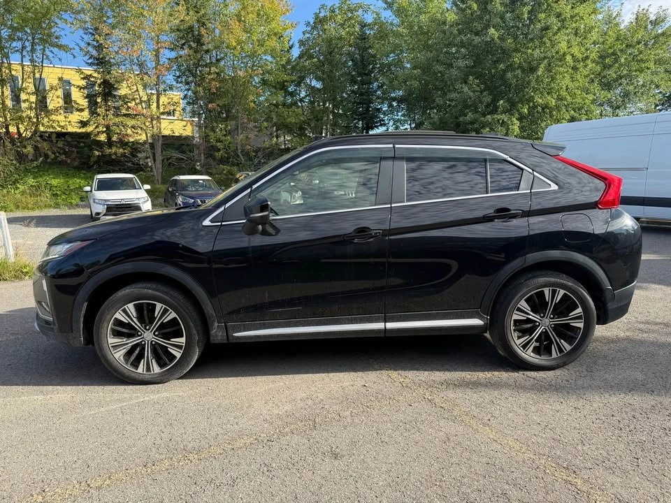 2018 Mitsubishi Eclipse Cross - Image 4 of 19