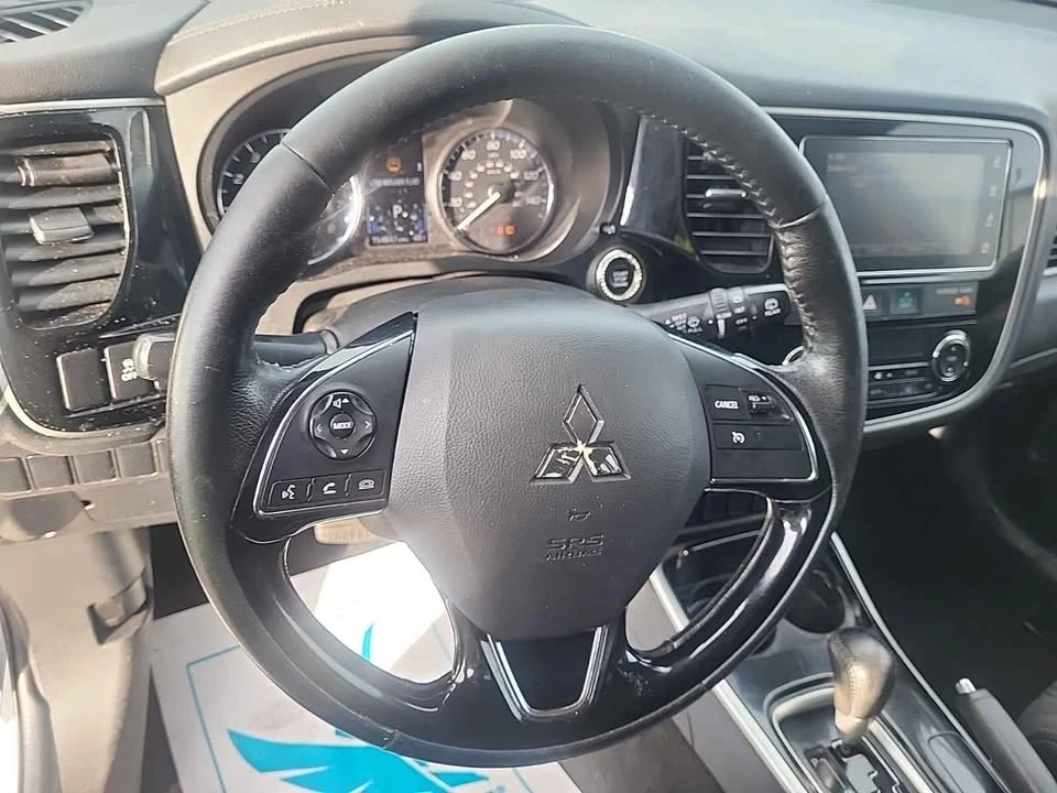 2018 Mitsubishi Outlander - Image 10 of 14