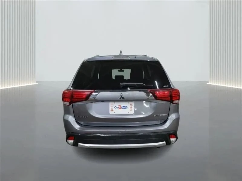 2018 Mitsubishi Outlander - Image 4 of 12