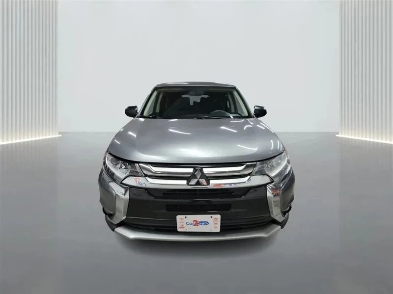 2018 Mitsubishi Outlander - Image 8 of 12