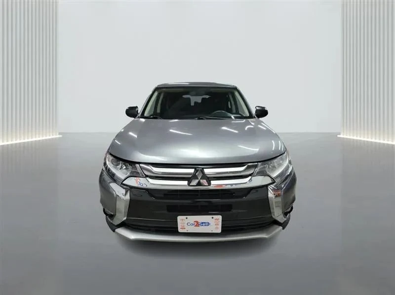 2018 Mitsubishi Outlander - Image 8 of 12