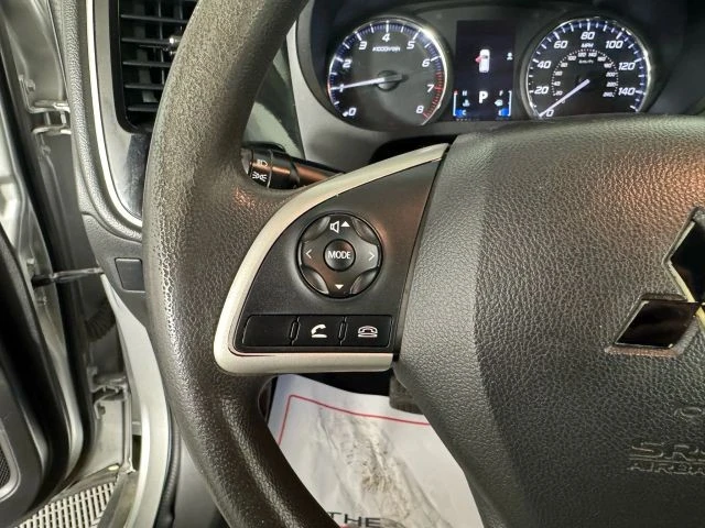 2018 Mitsubishi Outlander - Image 16 of 21