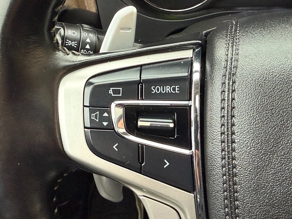 2018 Mitsubishi Outlander - Image 13 of 21