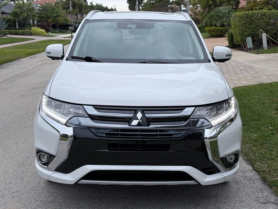 2018 Mitsubishi Outlander - Image 5 of 21