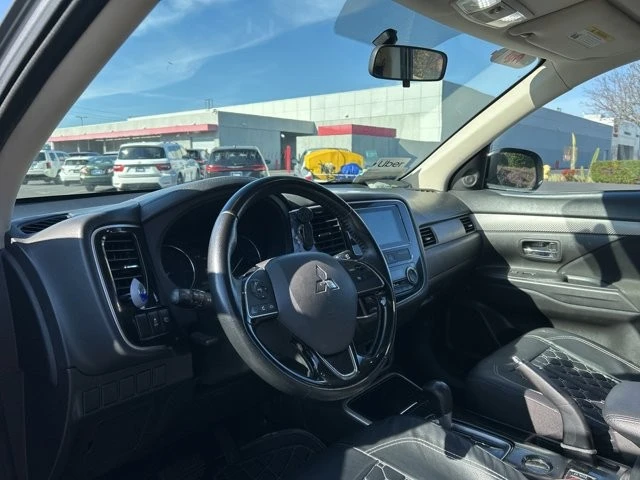 2018 Mitsubishi Outlander - Image 5 of 6