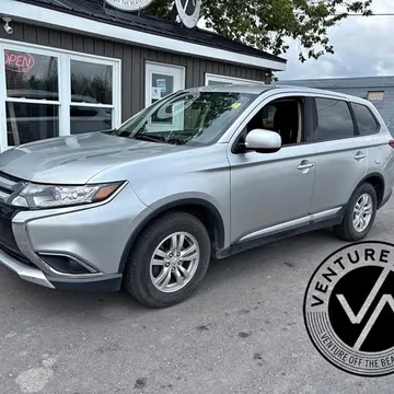 2018 Mitsubishi Outlander ES