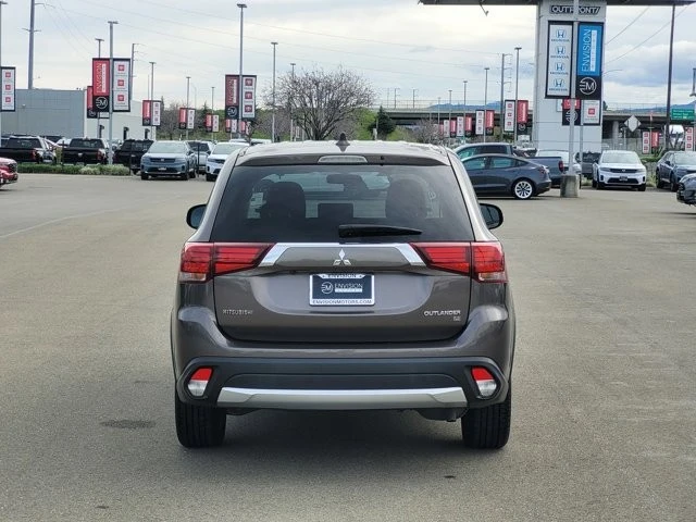 2018 Mitsubishi Outlander - Image 6 of 21