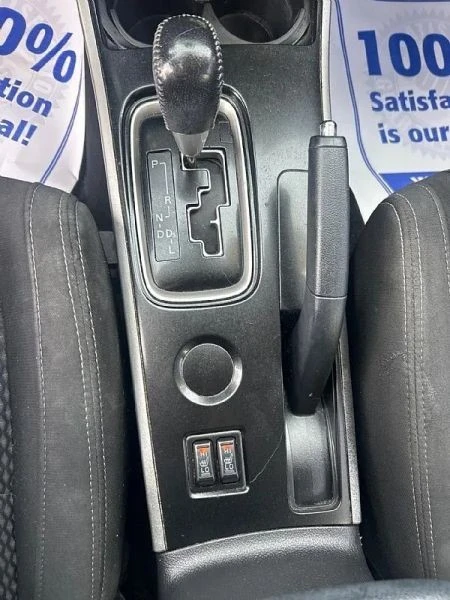 2018 Mitsubishi Outlander - Image 11 of 12