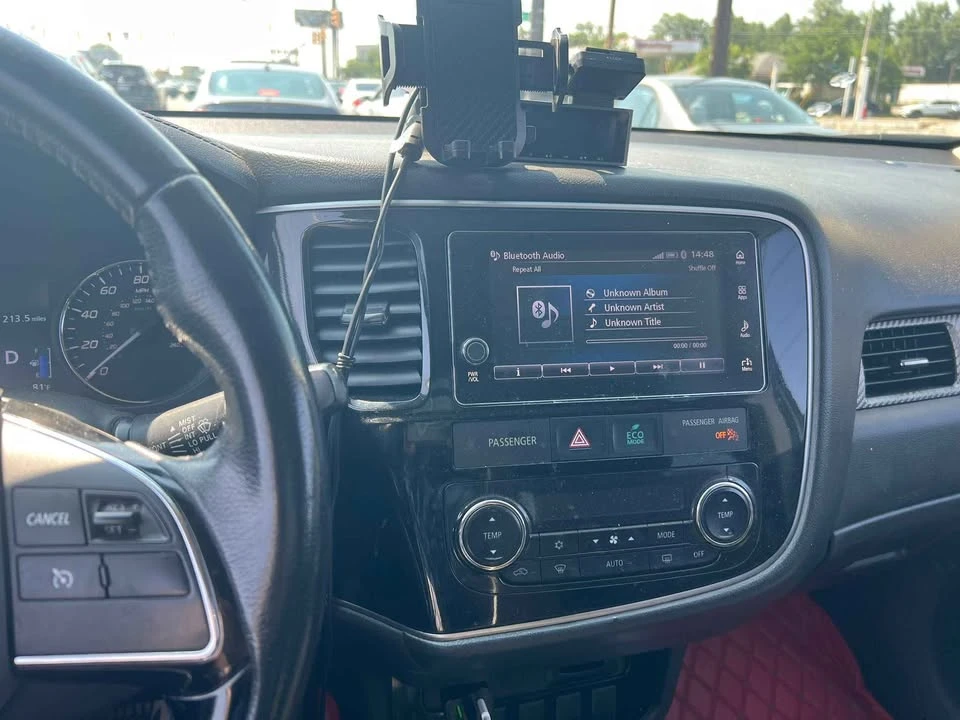 2018 Mitsubishi Outlander - Image 4 of 5