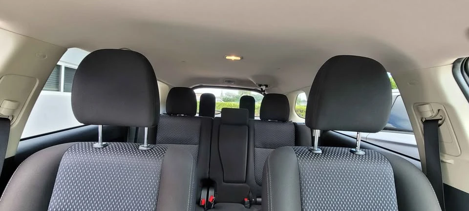 2018 Mitsubishi Outlander - Image 13 of 15