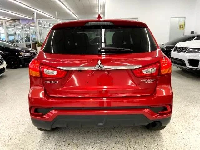 2018 Mitsubishi Outlander - Image 5 of 15