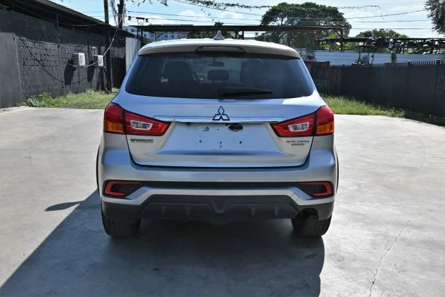 2018 Mitsubishi Outlander Sport - Image 5 of 18