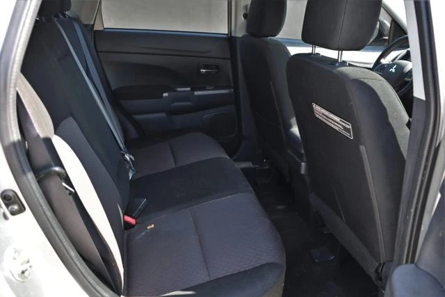 2018 Mitsubishi Outlander Sport - Image 15 of 18