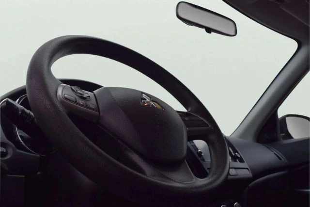 2018 Mitsubishi Outlander - Image 9 of 21