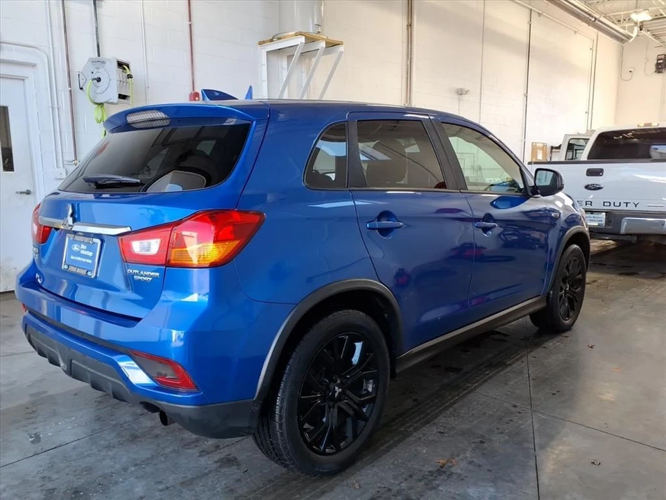 2018 Mitsubishi Outlander - Image 6 of 21
