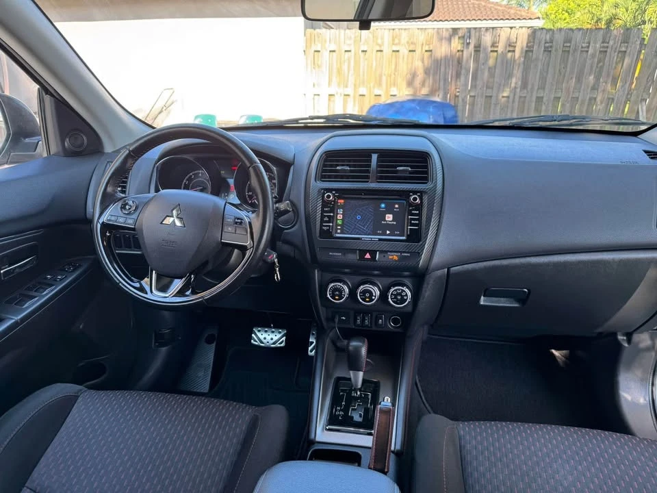 2018 Mitsubishi Outlander Sport - Image 9 of 10