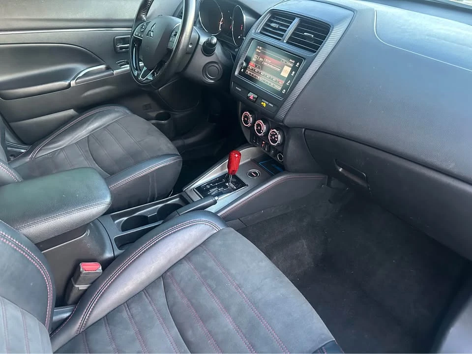 2018 Mitsubishi Outlander Sport - Image 5 of 13