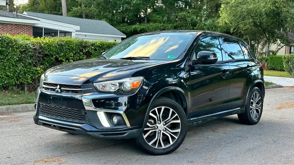 2018 Mitsubishi Outlander Sport - Image 2 of 20