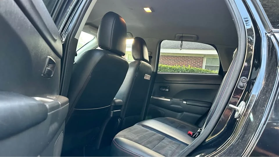 2018 Mitsubishi Outlander Sport - Image 13 of 20