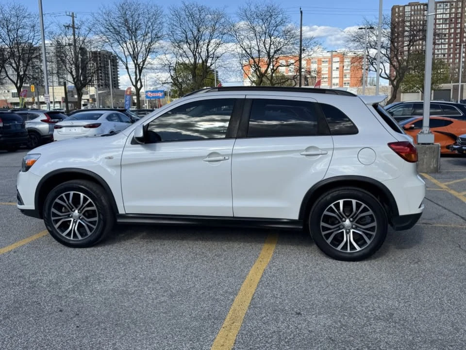 2018 Mitsubishi RVR - Image 5 of 15