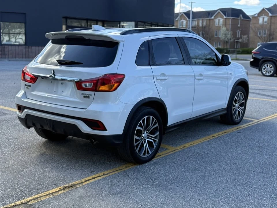 2018 Mitsubishi RVR - Image 8 of 15