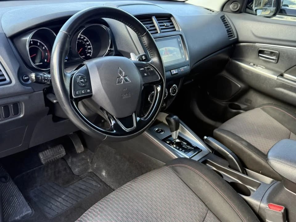 2018 Mitsubishi RVR - Image 9 of 15
