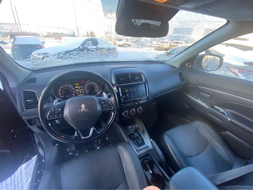 2018 Mitsubishi Outlander Sport - Image 9 of 20