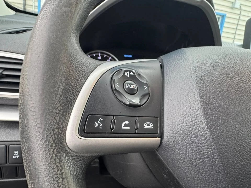 2018 Mitsubishi Eclipse Cross - Image 11 of 20