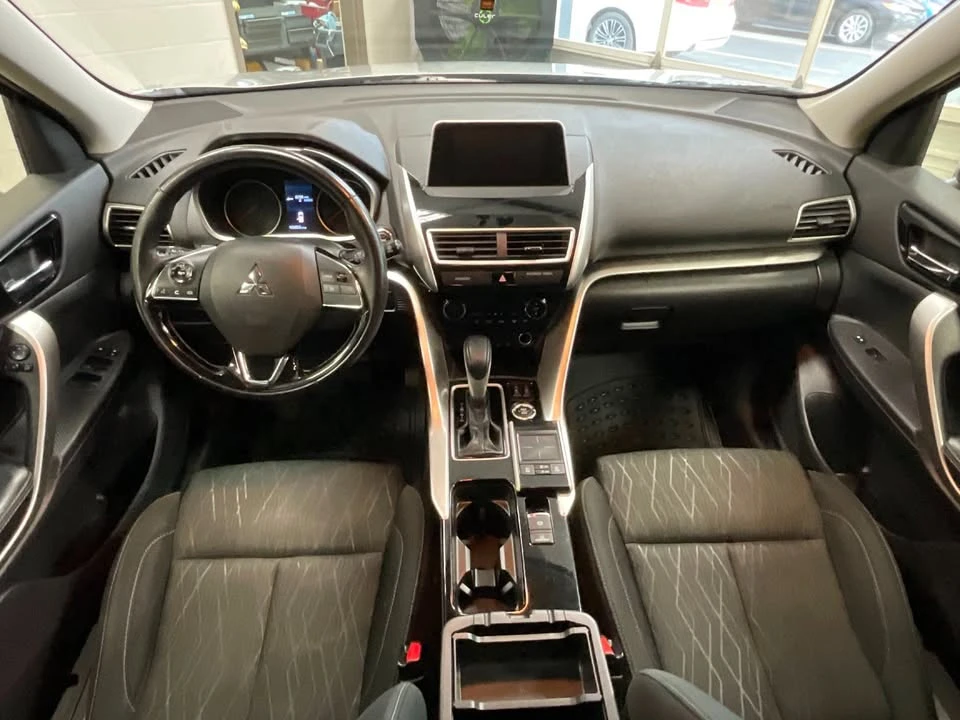 2018 Mitsubishi Eclipse Cross - Image 10 of 18