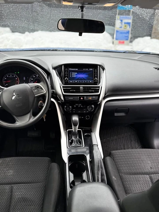 2018 Mitsubishi Eclipse Cross - Image 2 of 6