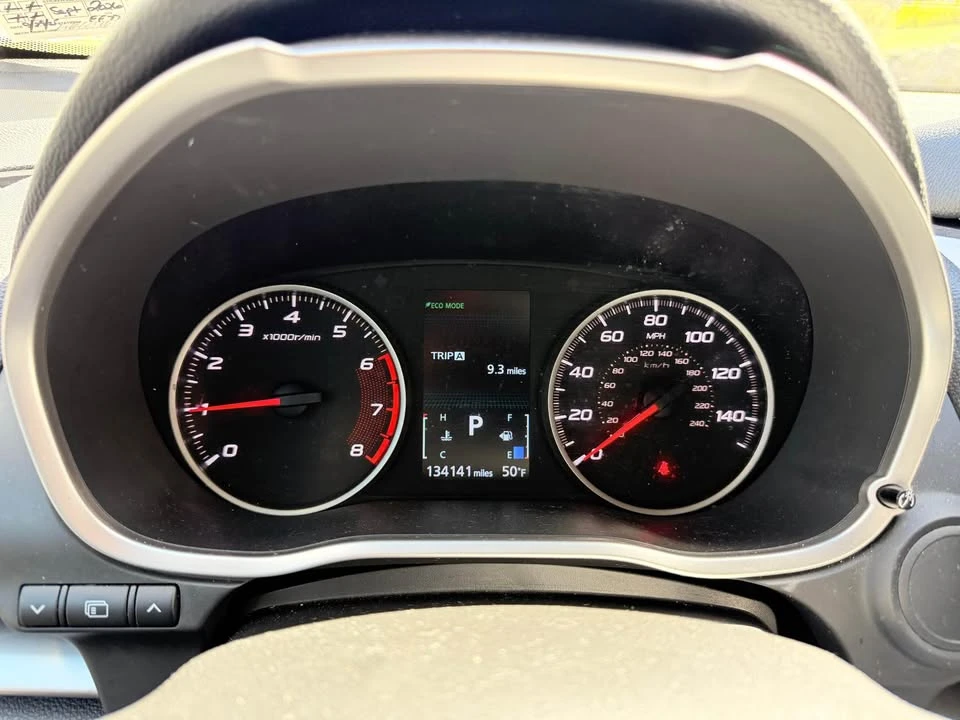 2018 Mitsubishi Eclipse Cross - Image 12 of 14