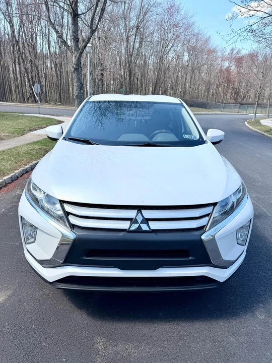 2018 Mitsubishi Eclipse Cross - Image 3 of 14
