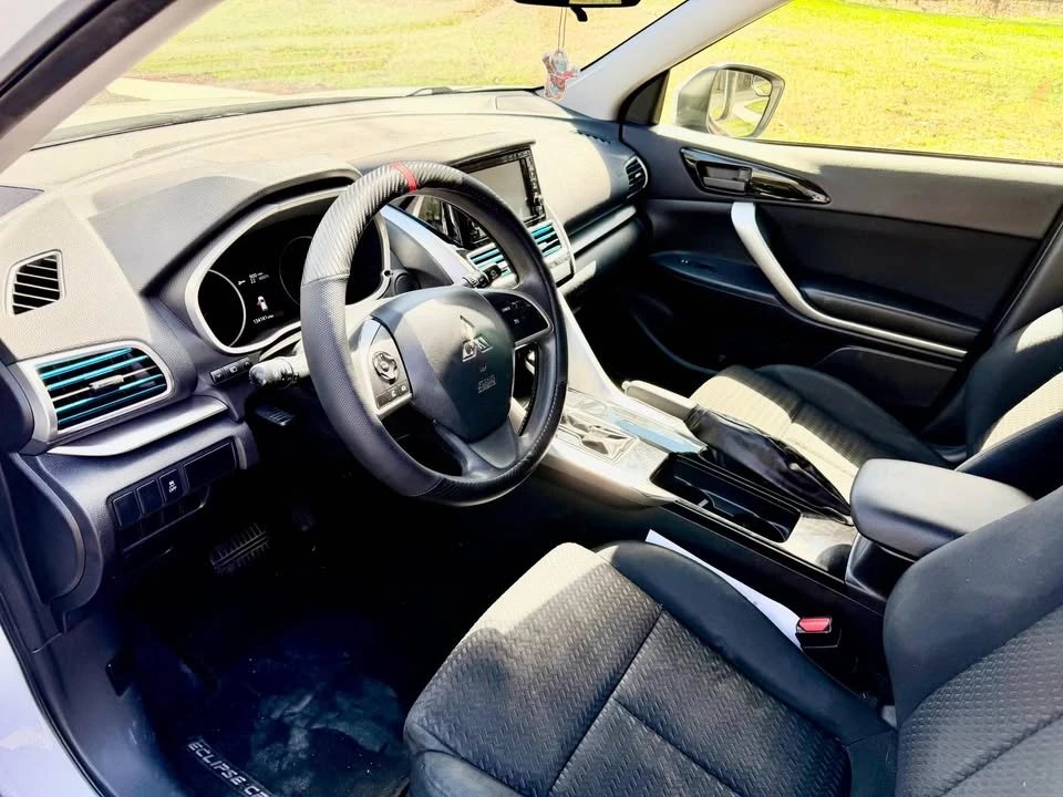 2018 Mitsubishi Eclipse Cross - Image 6 of 14