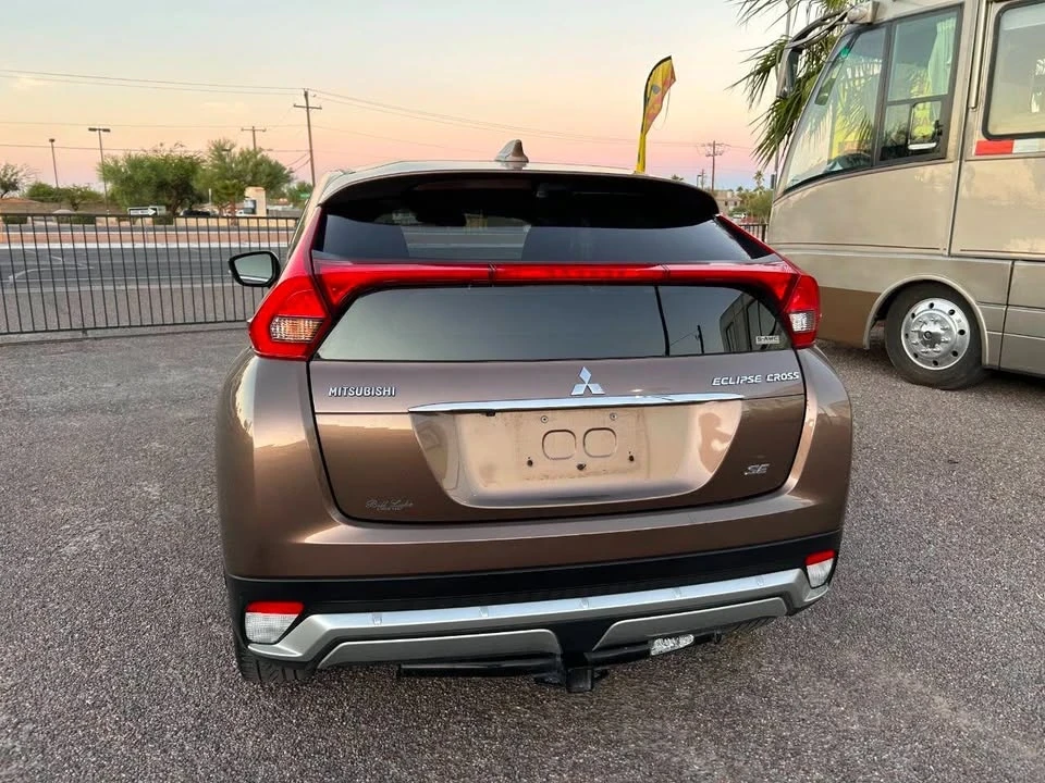 2018 Mitsubishi Eclipse Cross - Image 9 of 15