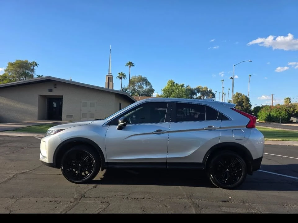 2018 Mitsubishi Eclipse Cross - Image 3 of 18