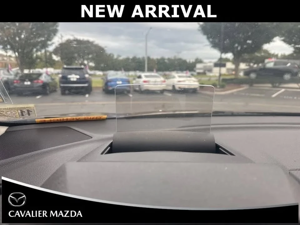 2018 Mitsubishi Eclipse Cross - Image 15 of 19