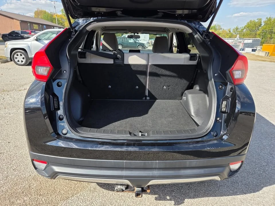2018 Mitsubishi Eclipse Cross - Image 16 of 20