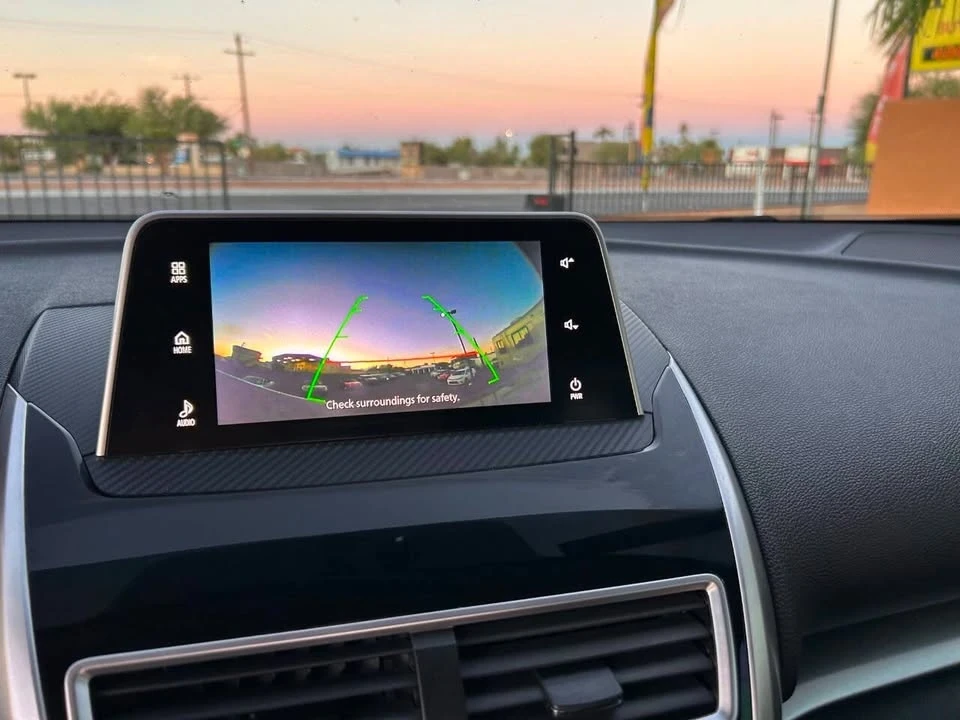 2018 Mitsubishi Eclipse Cross - Image 13 of 15
