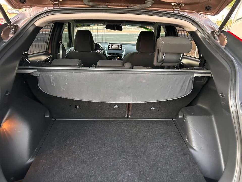 2018 Mitsubishi Eclipse Cross - Image 10 of 15