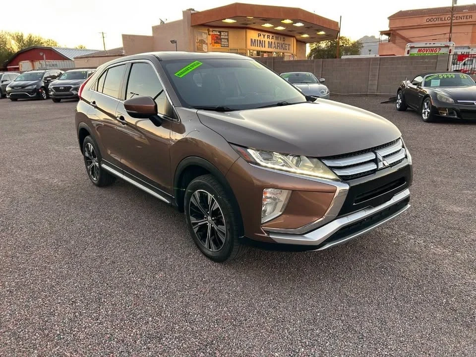 2018 Mitsubishi Eclipse Cross - Image 4 of 15
