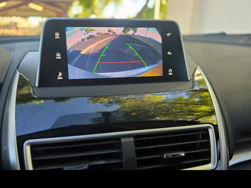 2018 Mitsubishi Eclipse Cross - Image 11 of 20