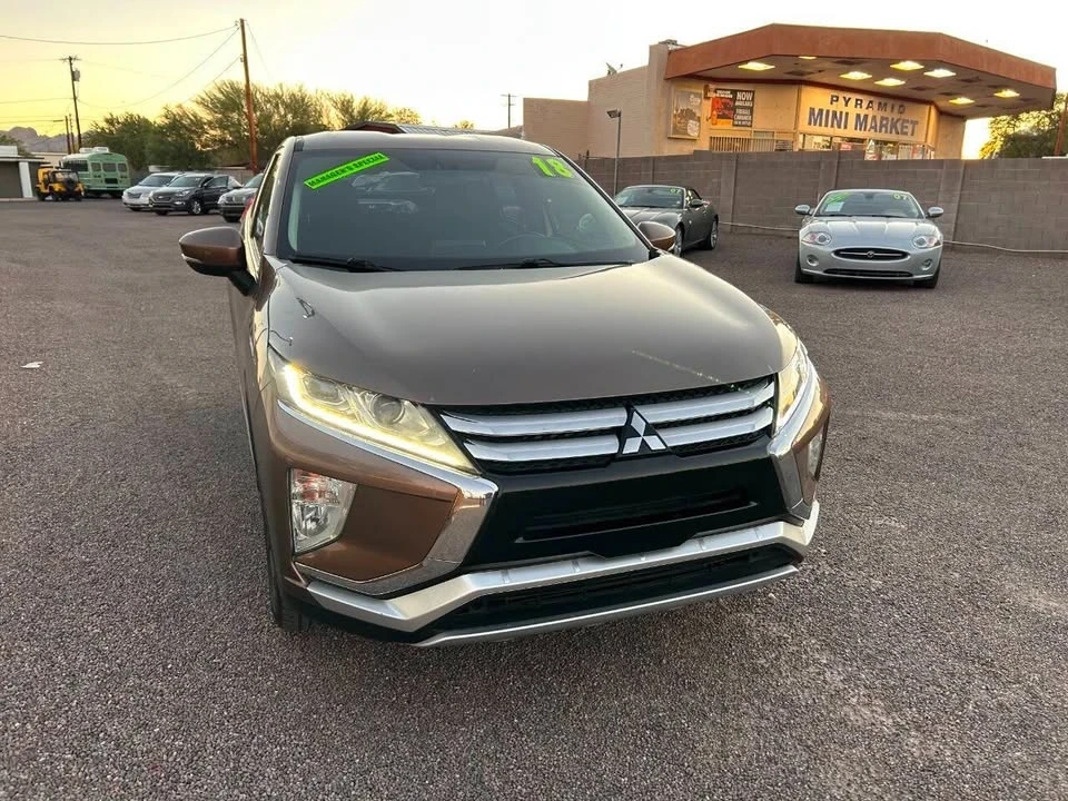 2018 Mitsubishi Eclipse Cross - Image 3 of 15