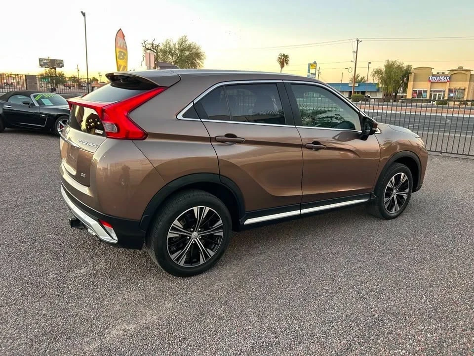 2018 Mitsubishi Eclipse Cross - Image 6 of 15