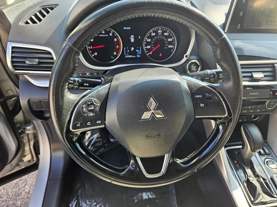 2018 Mitsubishi Eclipse Cross - Image 9 of 20