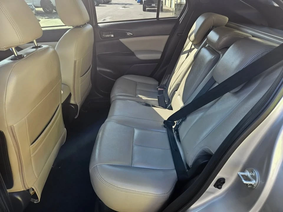 2018 Mitsubishi Eclipse Cross - Image 16 of 20